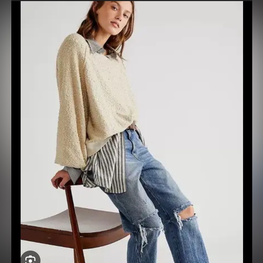 Free People Find my friend boucle sweater XS tan